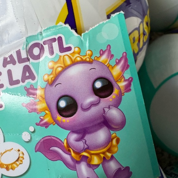 Zuru A-Lot-Axlotol Toy Set - Picture 10 of 11